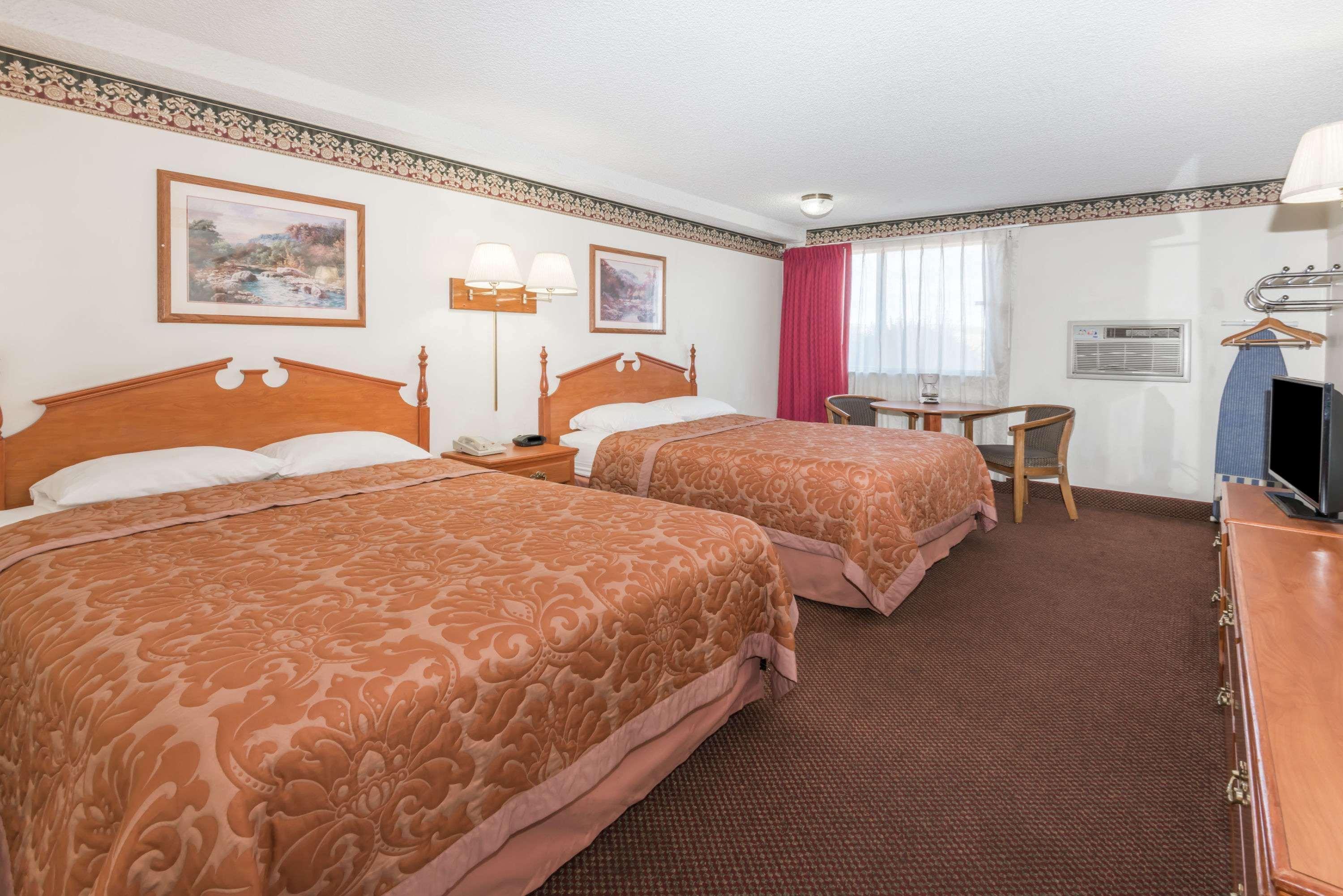 Super 8 By Wyndham Laramie Hotell Eksteriør bilde